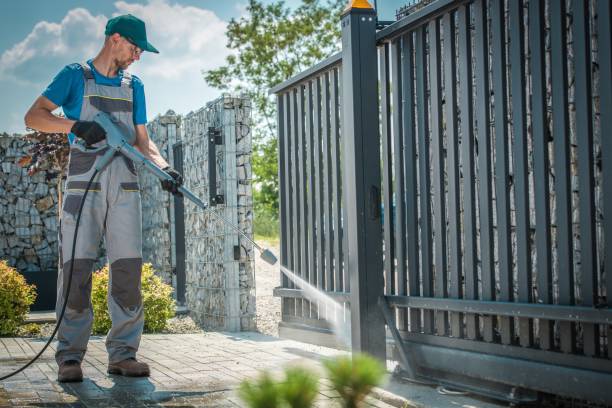 Best Pool Deck Cleaning  in Midway City, CA